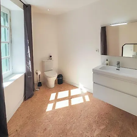 4 Bedroom Stunning In